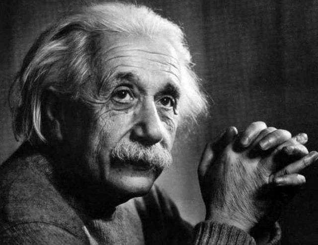 Sự thật thú vị: Những ý tưởng kiệt xuất của nhà vật lý thiên tài Albert Einstein xuất hiện trong lúc ông...rảnh rỗi nhất - Ảnh 2.