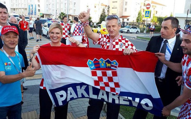 Tuyển Croatia giành ngôi Á quân World Cup nhưng bà Grabar-Kitarovic - nữ tổng thống của họ đã chiếm trọn trái tim hàng triệu người hâm mộ toàn cầu - Ảnh 25.