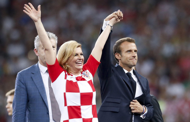 Tuyển Croatia giành ngôi Á quân World Cup nhưng bà Grabar-Kitarovic - nữ tổng thống của họ đã chiếm trọn trái tim hàng triệu người hâm mộ toàn cầu - Ảnh 14.
