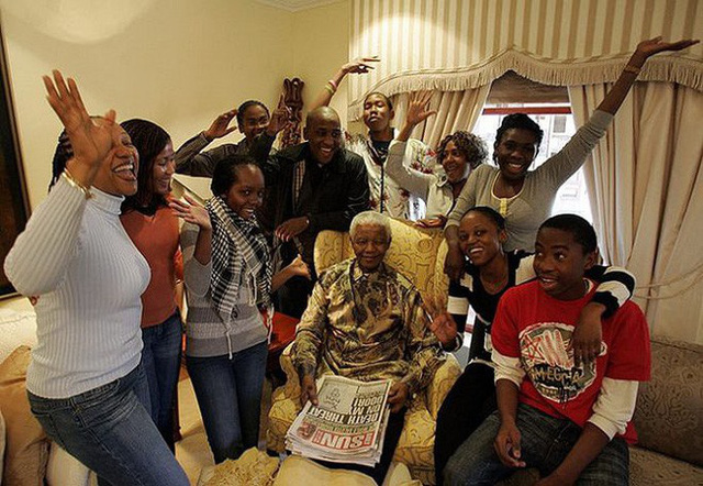  Câu chuyện về Nelson Mandela: Một cuộc đời phi thường - Ảnh 7.