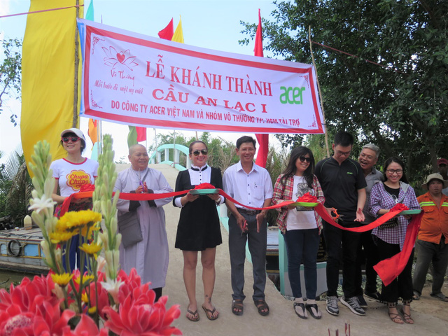 Acer trao tặng cây cầu mới cho 130 hộ dân nghèo Gò Quao - Ảnh 1.